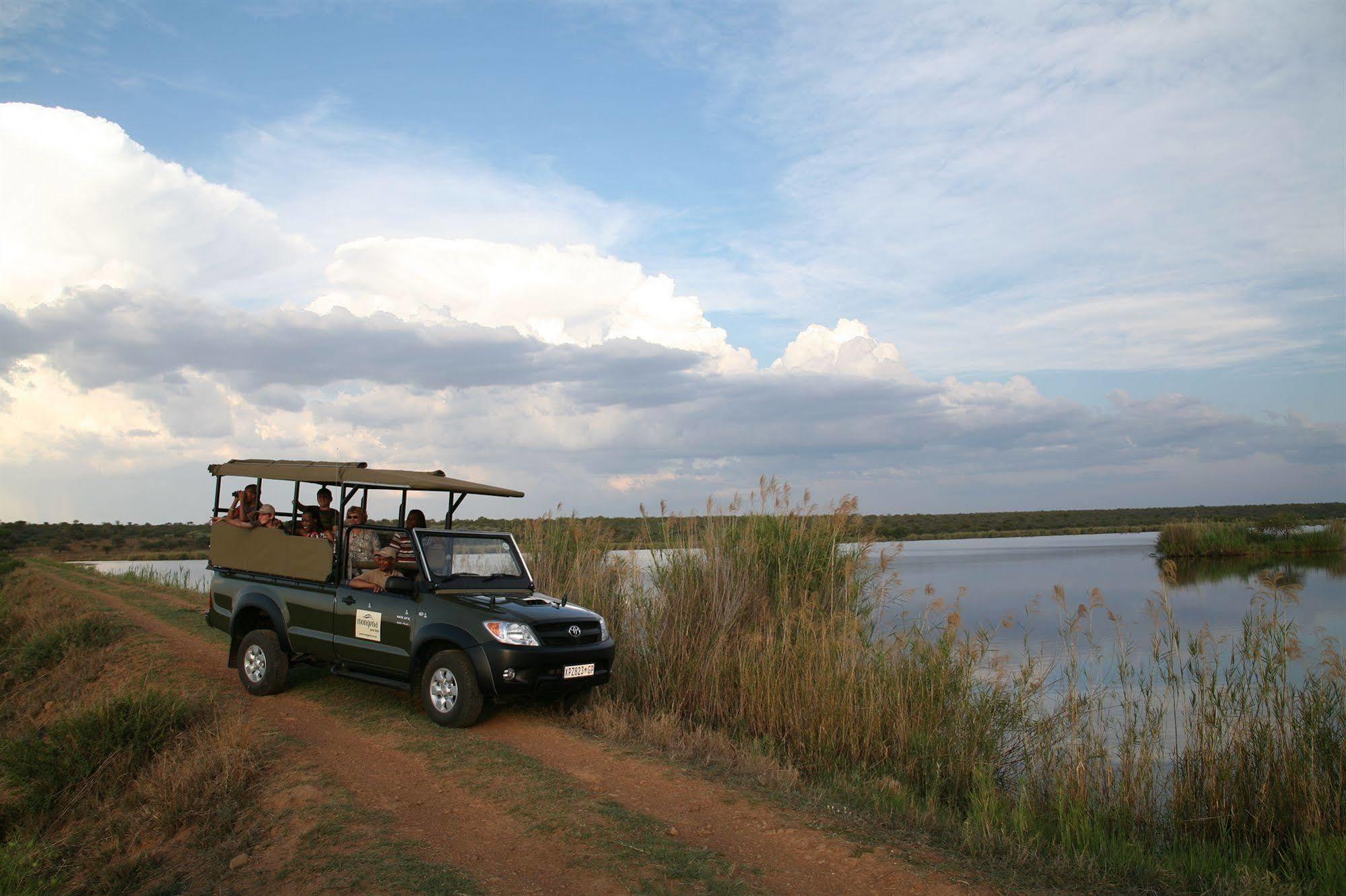 Mongena Game Lodge Хамманскраал Екстер'єр фото
